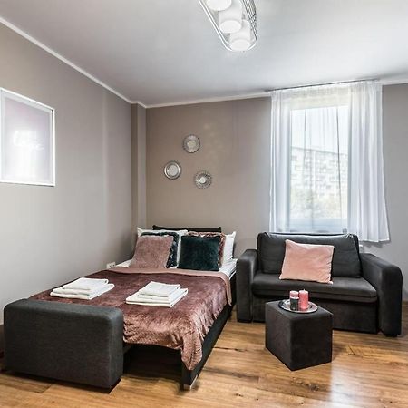Rent like home - Gwiaździsta 10 Wrocław Buitenkant foto