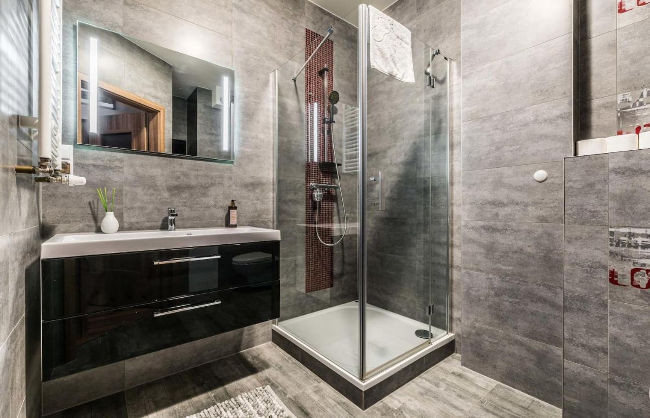 Rent like home - Gwiaździsta 10 Wrocław Buitenkant foto