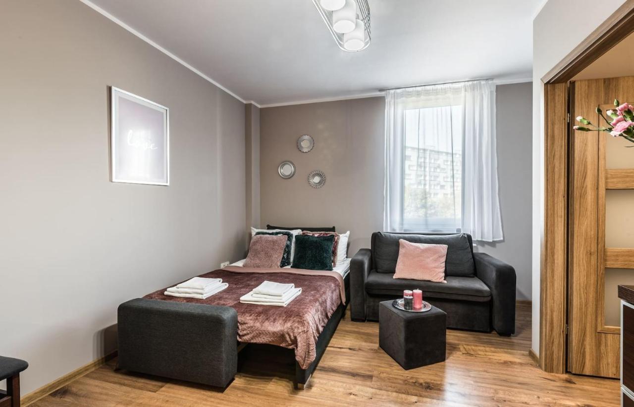 Rent like home - Gwiaździsta 10 Wrocław Buitenkant foto